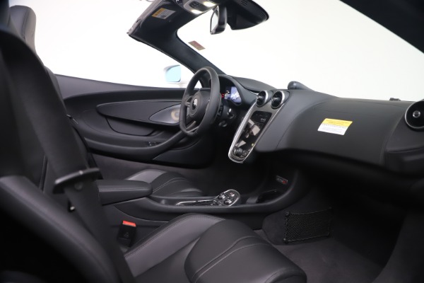 New 2020 McLaren 570S Spider Convertible for sale $231,150 at Pagani of Greenwich in Greenwich CT 06830 25