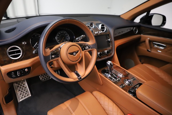 Used 2017 Bentley Bentayga W12 for sale Sold at Pagani of Greenwich in Greenwich CT 06830 13