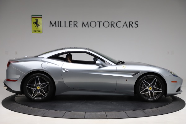 Used 2016 Ferrari California T for sale Sold at Pagani of Greenwich in Greenwich CT 06830 21