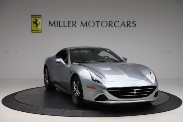 Used 2016 Ferrari California T for sale Sold at Pagani of Greenwich in Greenwich CT 06830 23