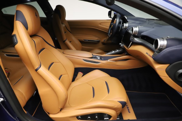 Used 2017 Ferrari GTC4Lusso for sale $209,900 at Pagani of Greenwich in Greenwich CT 06830 20