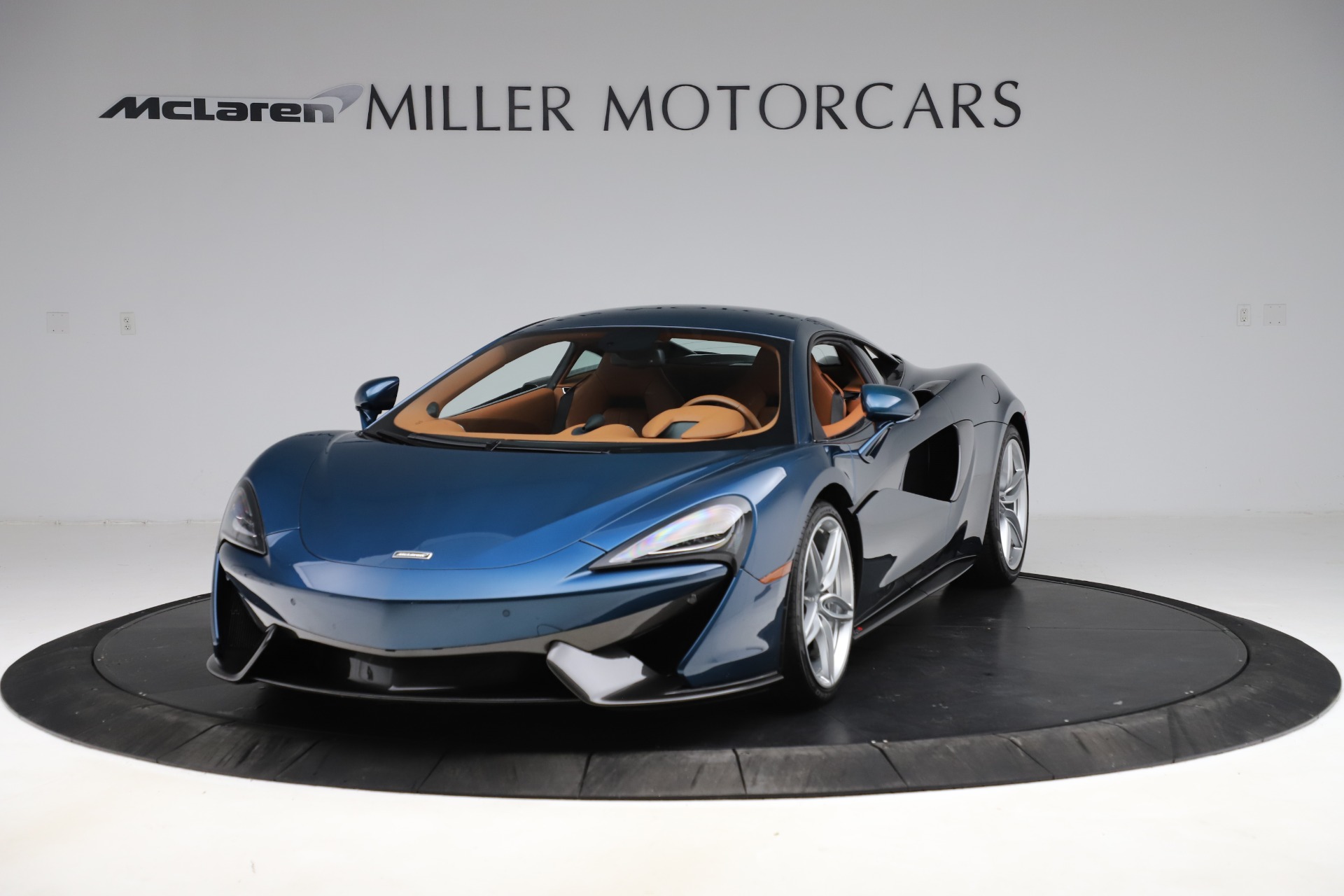 Used 2017 McLaren 570S for sale Sold at Pagani of Greenwich in Greenwich CT 06830 1