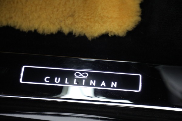 Used 2020 Rolls-Royce Cullinan Black Badge for sale Sold at Pagani of Greenwich in Greenwich CT 06830 25