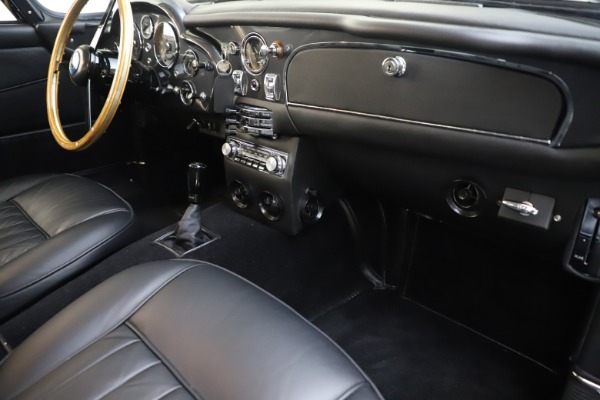 Used 1964 Aston Martin DB5 for sale Sold at Pagani of Greenwich in Greenwich CT 06830 26