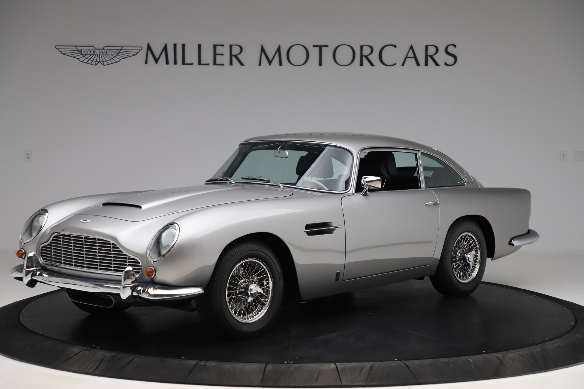Used 1964 Aston Martin DB5 for sale Sold at Pagani of Greenwich in Greenwich CT 06830 1