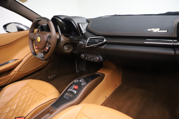 Used 2012 Ferrari 458 Spider for sale Sold at Pagani of Greenwich in Greenwich CT 06830 24