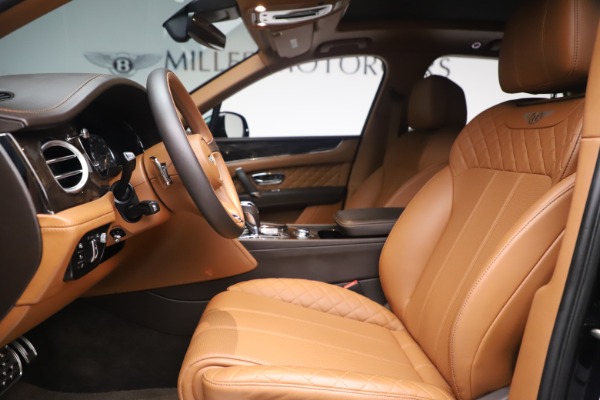 Used 2017 Bentley Bentayga W12 for sale Sold at Pagani of Greenwich in Greenwich CT 06830 16