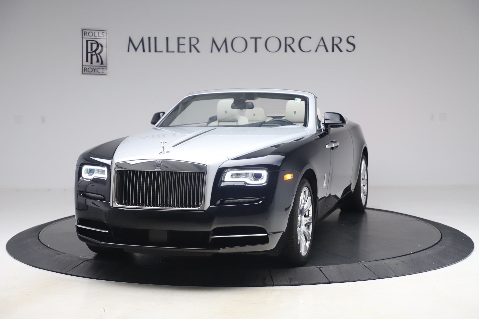 Used 2017 Rolls-Royce Dawn for sale Sold at Pagani of Greenwich in Greenwich CT 06830 1