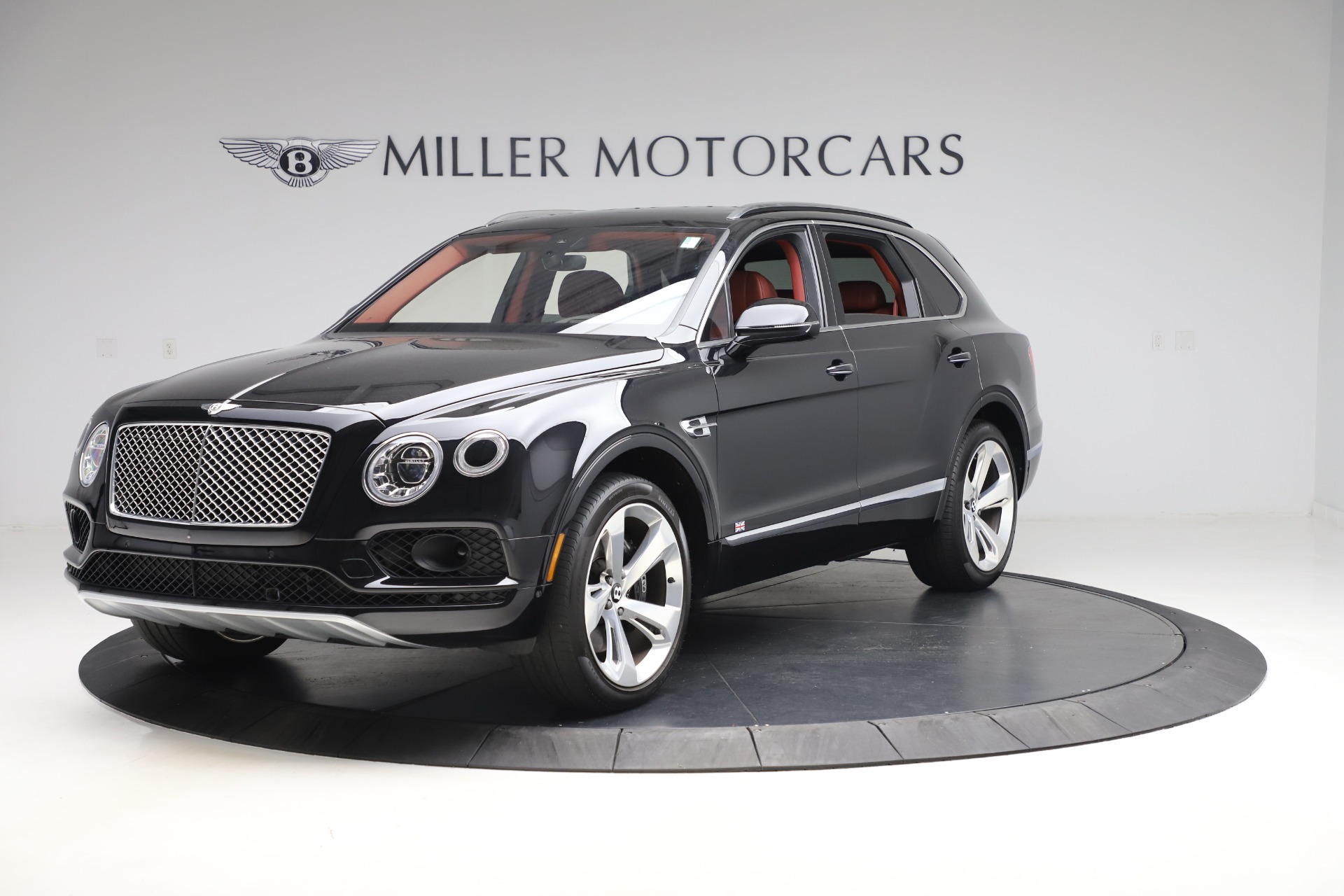 Used 2017 Bentley Bentayga W12 for sale Sold at Pagani of Greenwich in Greenwich CT 06830 1