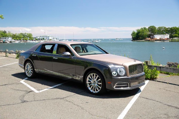 Used 2017 Bentley Mulsanne EWB for sale Sold at Pagani of Greenwich in Greenwich CT 06830 10