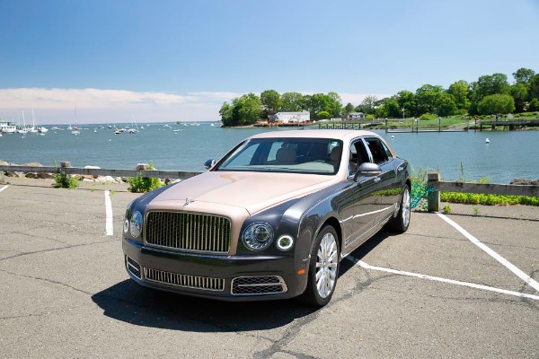 Used 2017 Bentley Mulsanne EWB for sale Sold at Pagani of Greenwich in Greenwich CT 06830 2