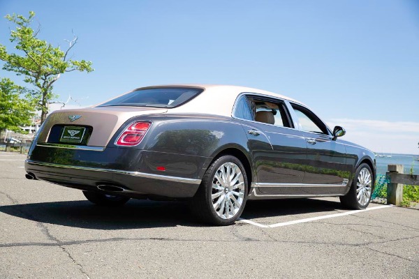 Used 2017 Bentley Mulsanne EWB for sale Sold at Pagani of Greenwich in Greenwich CT 06830 8