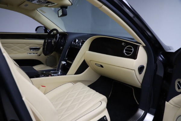 Used 2014 Bentley Flying Spur W12 for sale Sold at Pagani of Greenwich in Greenwich CT 06830 25