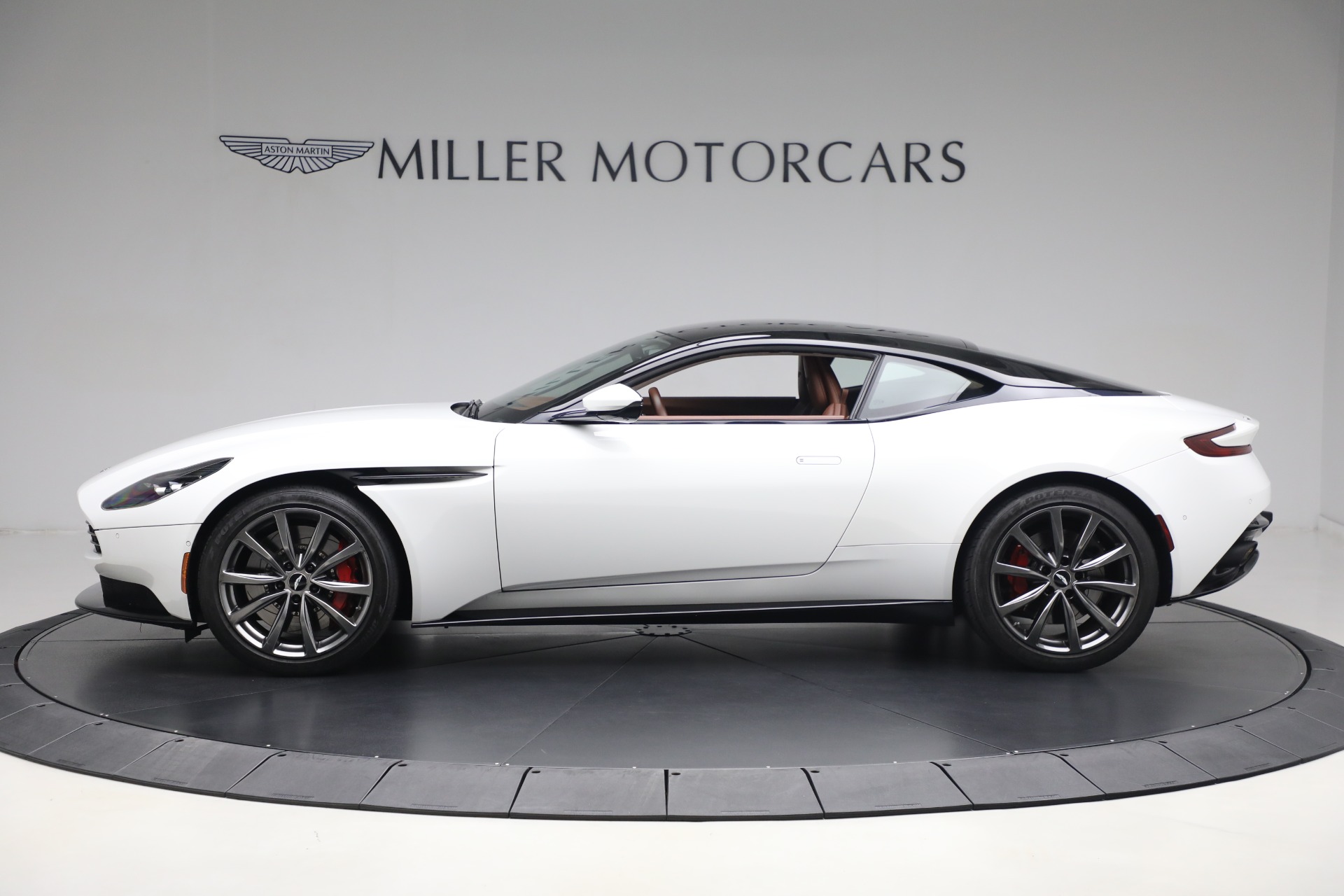 New 2020 Aston Martin DB11 V8 For Sale ($233,266) | Pagani of Greenwich
