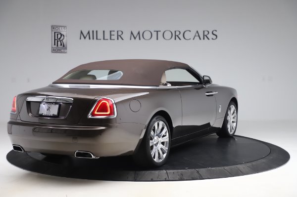 Used 2017 Rolls-Royce Dawn for sale Sold at Pagani of Greenwich in Greenwich CT 06830 17