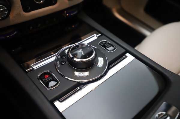 Used 2015 Rolls-Royce Ghost for sale $159,900 at Pagani of Greenwich in Greenwich CT 06830 20