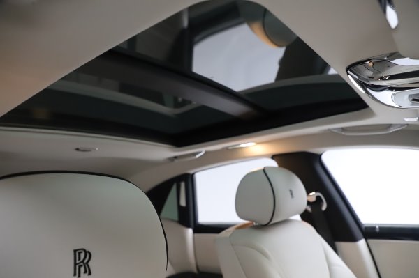Used 2015 Rolls-Royce Ghost Base for sale Sold at Pagani of Greenwich in Greenwich CT 06830 26