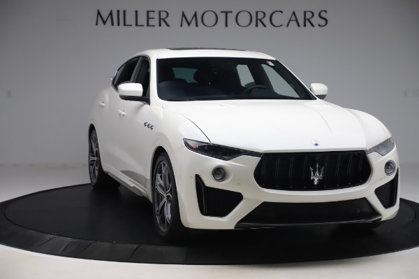 Used 2019 Maserati Levante Trofeo for sale $45,900 at Pagani of Greenwich in Greenwich CT 06830 10