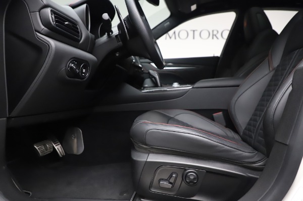 Used 2019 Maserati Levante Trofeo for sale $45,900 at Pagani of Greenwich in Greenwich CT 06830 13