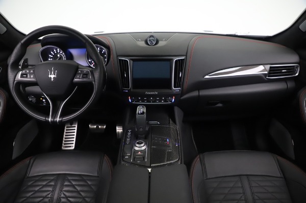 Used 2019 Maserati Levante Trofeo for sale $45,900 at Pagani of Greenwich in Greenwich CT 06830 15