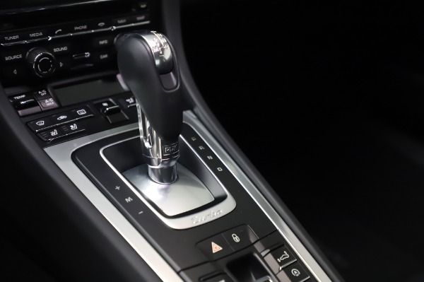 Used 2015 Porsche 911 Turbo for sale $123,900 at Pagani of Greenwich in Greenwich CT 06830 22