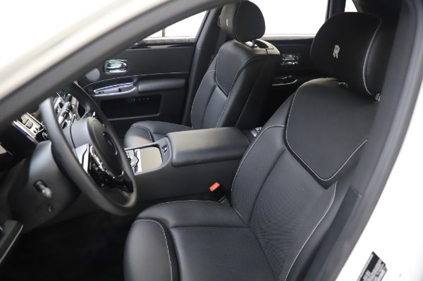 Used 2018 Rolls-Royce Ghost for sale $249,900 at Pagani of Greenwich in Greenwich CT 06830 11