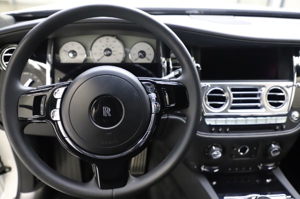 Used 2018 Rolls-Royce Ghost for sale $249,900 at Pagani of Greenwich in Greenwich CT 06830 16