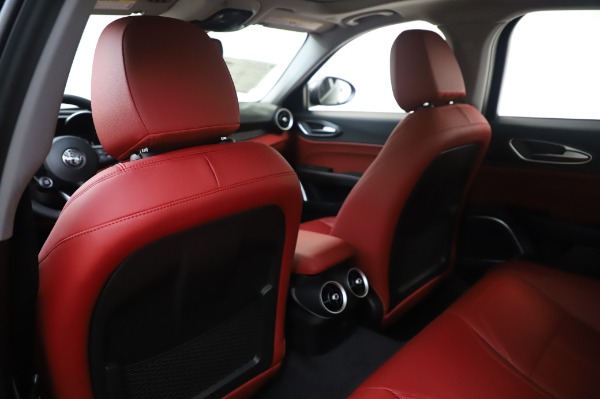 New 2020 Alfa Romeo Giulia Q4 for sale $48,445 at Pagani of Greenwich in Greenwich CT 06830 20