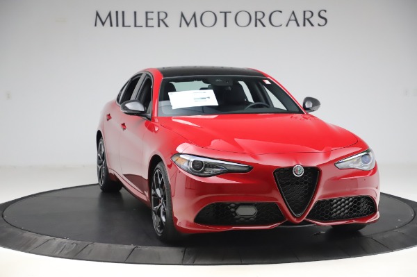 New 2020 Alfa Romeo Giulia Sport Q4 for sale Sold at Pagani of Greenwich in Greenwich CT 06830 11