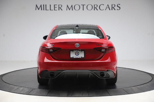 New 2020 Alfa Romeo Giulia Sport Q4 for sale Sold at Pagani of Greenwich in Greenwich CT 06830 6