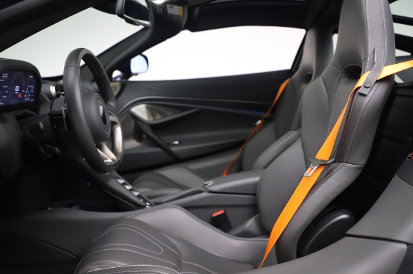 Used 2018 McLaren 720S Luxury for sale Sold at Pagani of Greenwich in Greenwich CT 06830 17