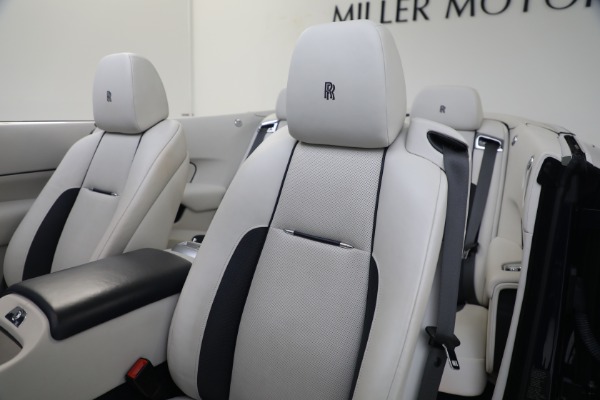 Used 2017 Rolls-Royce Dawn for sale $244,900 at Pagani of Greenwich in Greenwich CT 06830 25