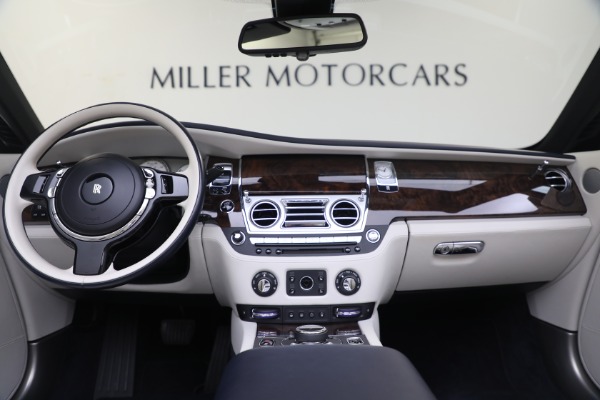 Used 2017 Rolls-Royce Dawn for sale $244,900 at Pagani of Greenwich in Greenwich CT 06830 4