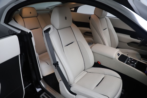 Used 2015 Rolls-Royce Wraith Base for sale $178,900 at Pagani of Greenwich in Greenwich CT 06830 13