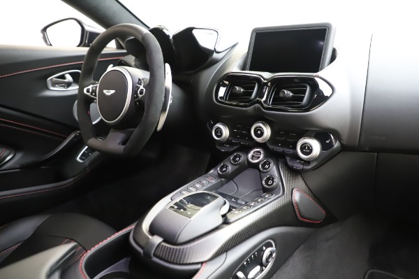 New 2020 Aston Martin Vantage Coupe for sale $181,981 at Pagani of Greenwich in Greenwich CT 06830 17