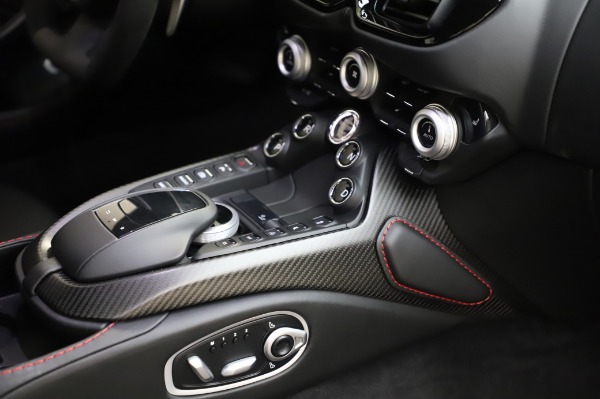 New 2020 Aston Martin Vantage Coupe for sale $181,981 at Pagani of Greenwich in Greenwich CT 06830 19