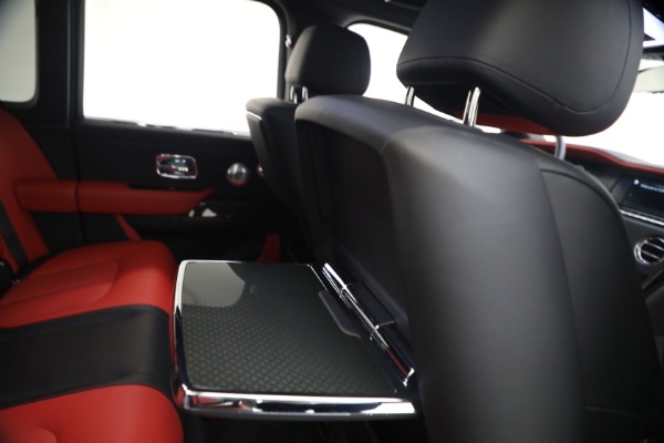 Used 2020 Rolls-Royce Cullinan Black Badge for sale $299,900 at Pagani of Greenwich in Greenwich CT 06830 28
