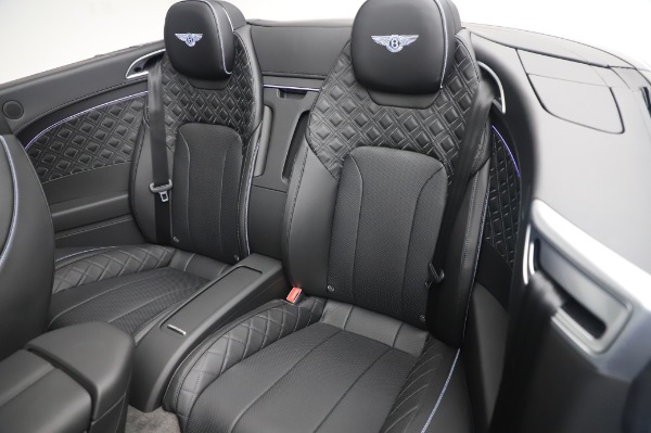 Used 2020 Bentley Continental GTC V8 for sale $199,900 at Pagani of Greenwich in Greenwich CT 06830 26
