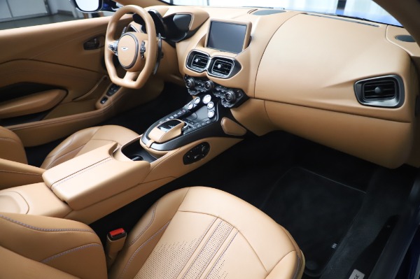 New 2021 Aston Martin Vantage Roadster for sale Sold at Pagani of Greenwich in Greenwich CT 06830 18
