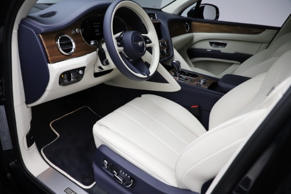 New 2021 Bentley Bentayga V8 for sale Sold at Pagani of Greenwich in Greenwich CT 06830 19