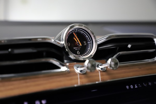 New 2021 Bentley Bentayga V8 for sale Sold at Pagani of Greenwich in Greenwich CT 06830 26