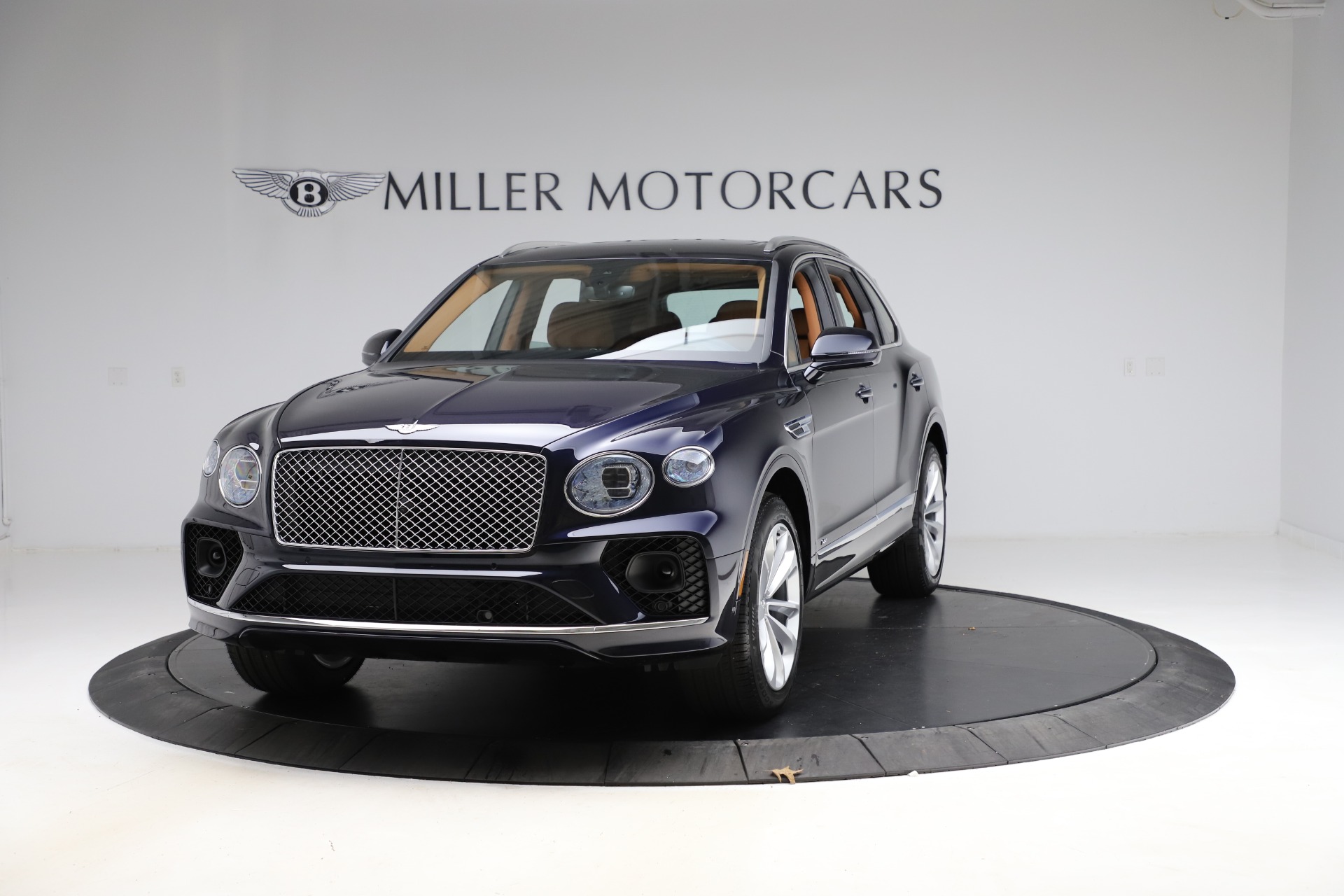 New 2021 Bentley Bentayga V8 for sale Sold at Pagani of Greenwich in Greenwich CT 06830 1