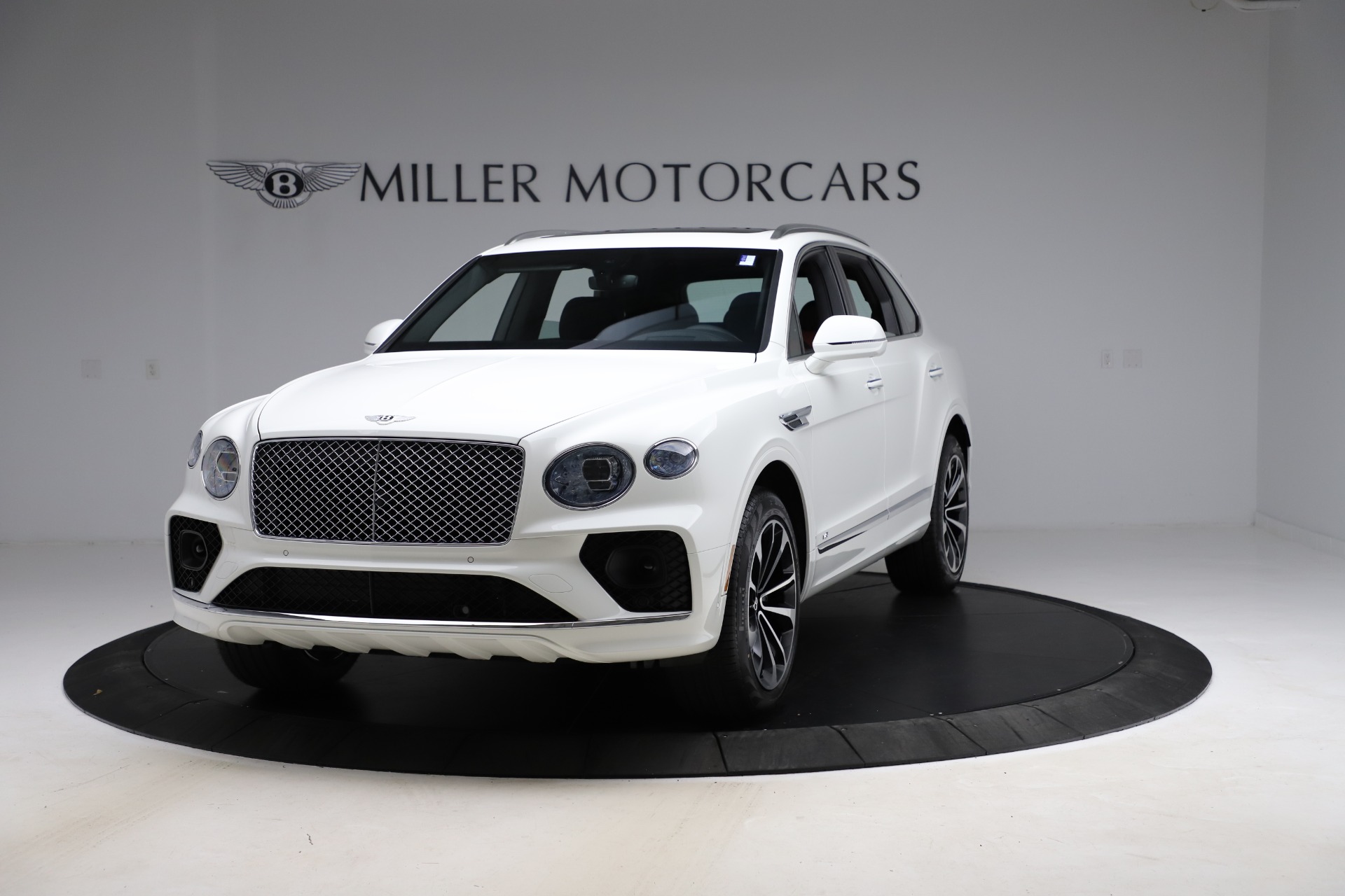 New 2021 Bentley Bentayga V8 for sale Sold at Pagani of Greenwich in Greenwich CT 06830 1