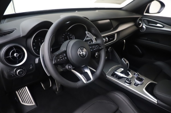 New 2020 Alfa Romeo Stelvio Ti Sport Q4 for sale $55,995 at Pagani of Greenwich in Greenwich CT 06830 13