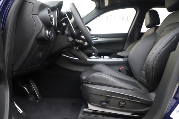 New 2020 Alfa Romeo Stelvio Ti Sport Q4 for sale $55,995 at Pagani of Greenwich in Greenwich CT 06830 14