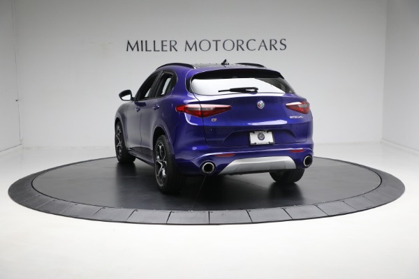 Used 2020 Alfa Romeo Stelvio Ti Sport Q4 for sale $32,900 at Pagani of Greenwich in Greenwich CT 06830 11