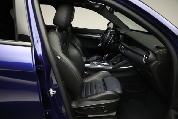 New 2020 Alfa Romeo Stelvio Ti Sport Q4 for sale $57,045 at Pagani of Greenwich in Greenwich CT 06830 27