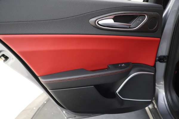 New 2020 Alfa Romeo Giulia Ti Q4 for sale Sold at Pagani of Greenwich in Greenwich CT 06830 22