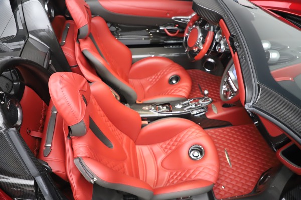 Used 2017 Pagani Huayra Roadster for sale Call for price at Pagani of Greenwich in Greenwich CT 06830 28