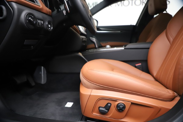 New 2020 Maserati Ghibli S Q4 for sale Sold at Pagani of Greenwich in Greenwich CT 06830 14